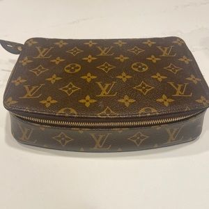 Louis Vuitton Monte Carlo Jewelry Box / Travel Box. 100 percent authentic.  🌟